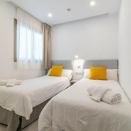 Modern Flat Canteras